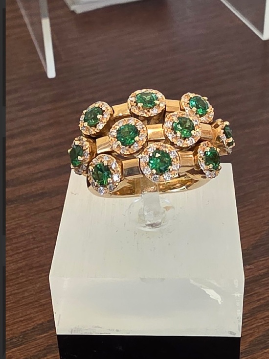 Jewelry - 14k gold Sonia B ring with Emerald Green Halo Stones